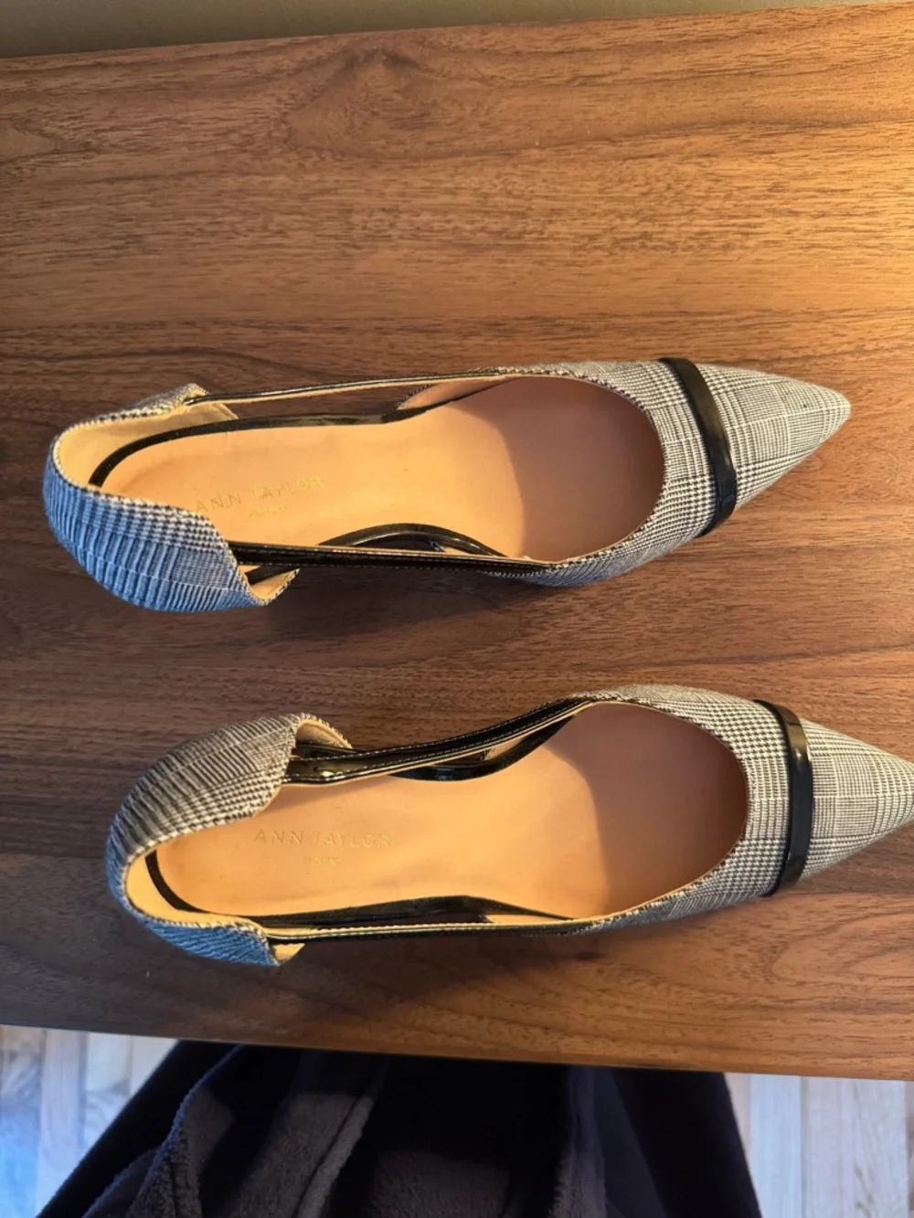 Ann Taylor Factory Plaid Pointed D'Orsay Pumps in Black and White